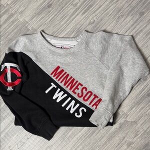 Minnesota Twins Crewneck Sweatshirt Size Small